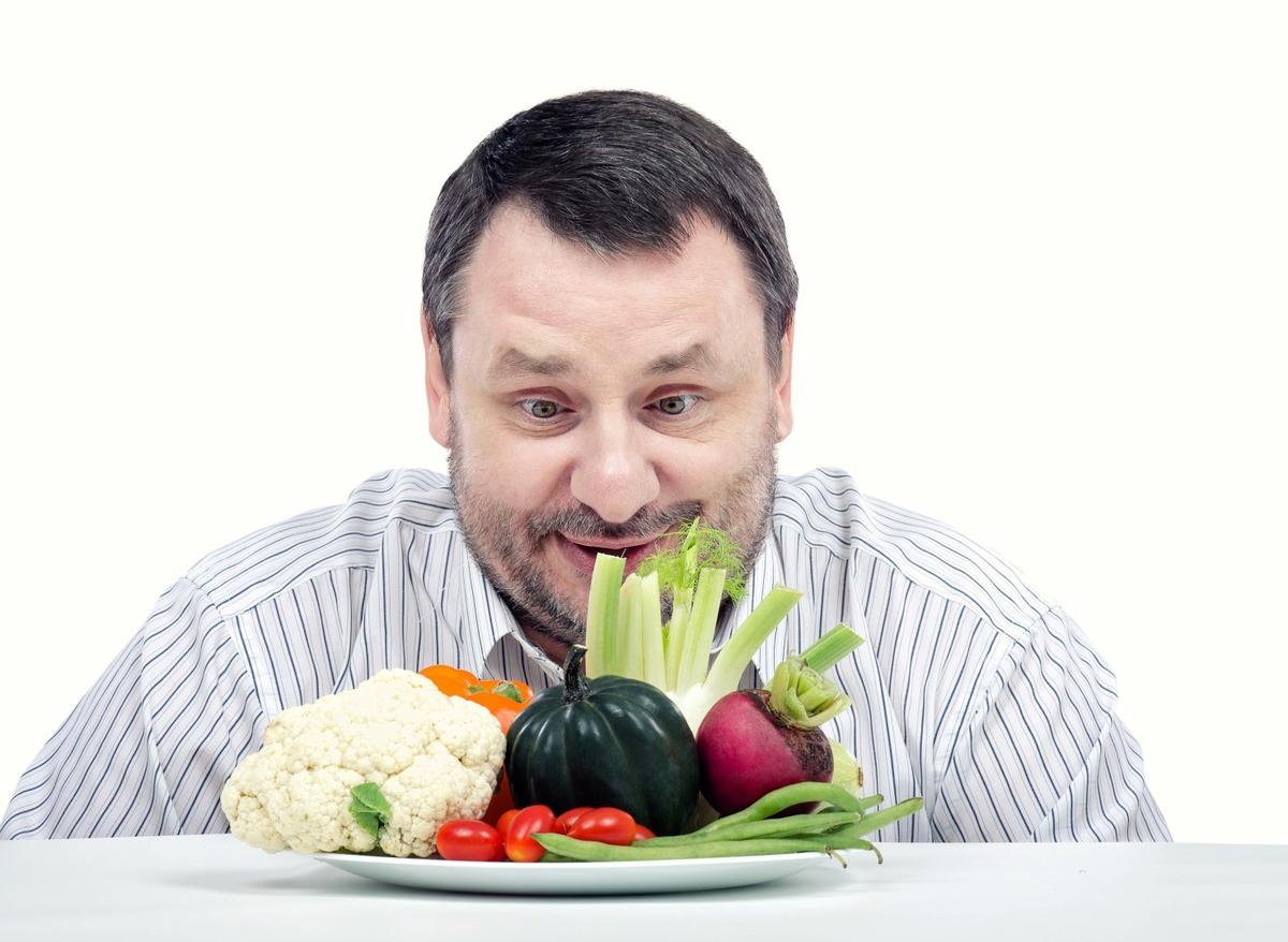 DUYGUSAL AÇLIKLA MÜCADELE ETMENİN YOLLARI