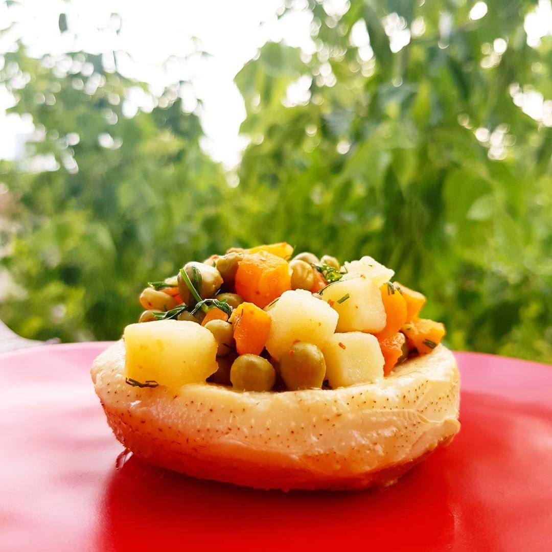 ENGİNARIN  POZU - DİYETİSYEN SENANUR ÇEVİK - ANKARA