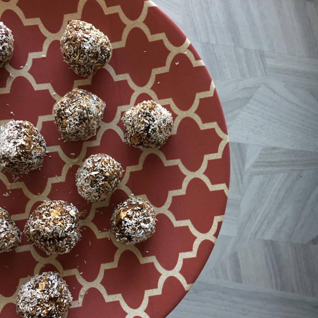 HİNDİSTAN CEVİZLİ TOPLAR 