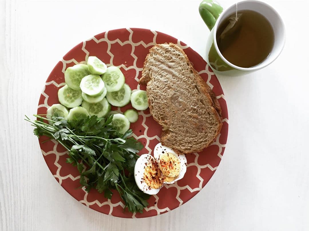 YEŞİLLİKLİ BİR SABAHTAN MERHABALAR 