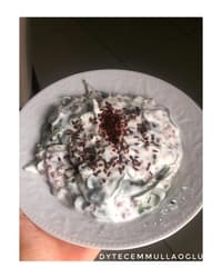 SEMİZOTU SALATASI - DİYETİSYEN ECEM MULLAOĞLU - ANKARA