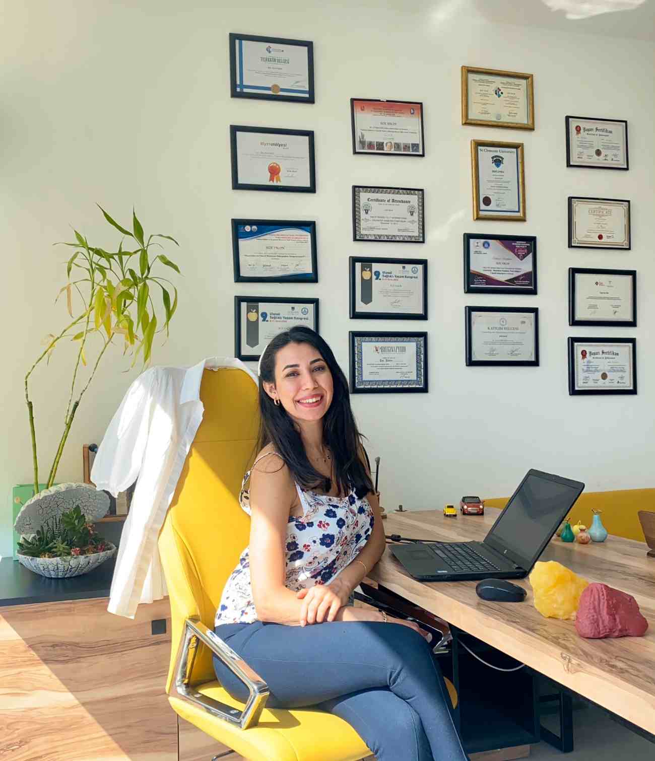 Uzman Diyetisyen Ece Yalın - A.Ayrancı Karaciğer Hastalıklarında Beslenme - 4. Fotoğraf